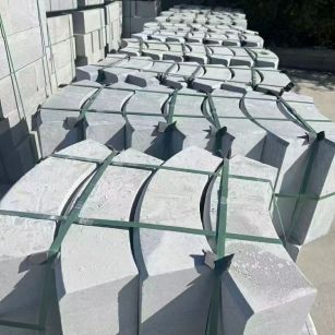 福建 芝麻灰弧形路沿石