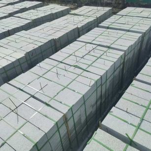 福建 芝麻白1.8公分火烧300*600地铺，清仓大甩卖