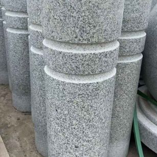 福建 芝麻白花岗岩挡车柱、隔离柱多少钱