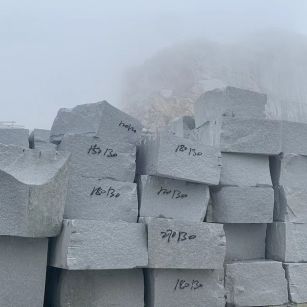 福建芝麻白花岗石