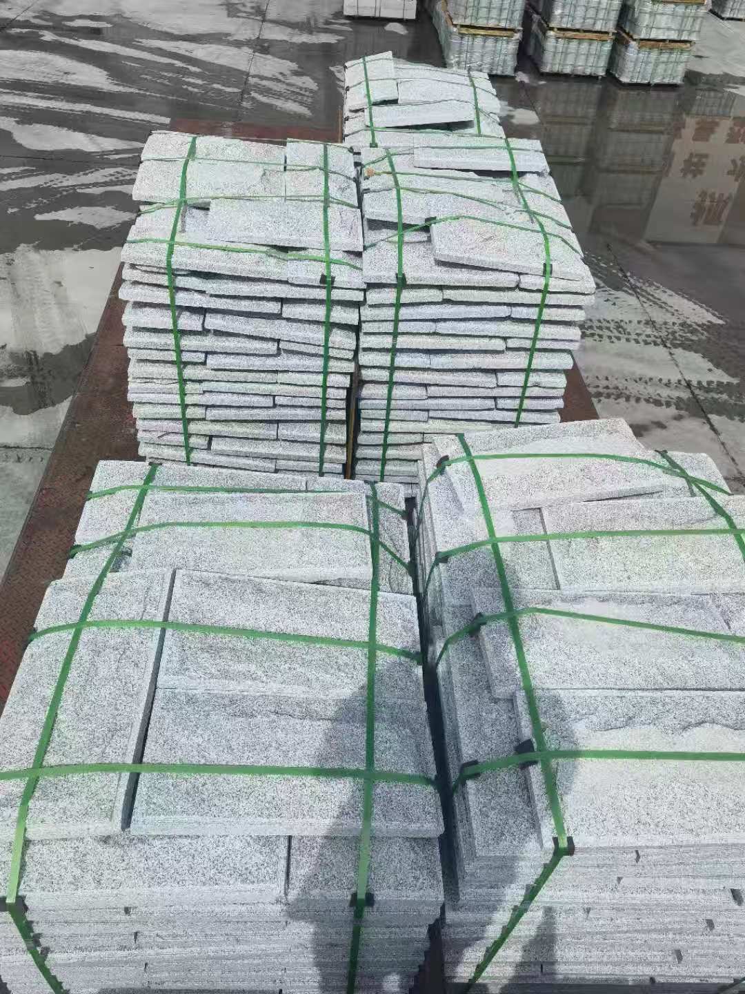 福建 芝麻白蘑菇石装车出货