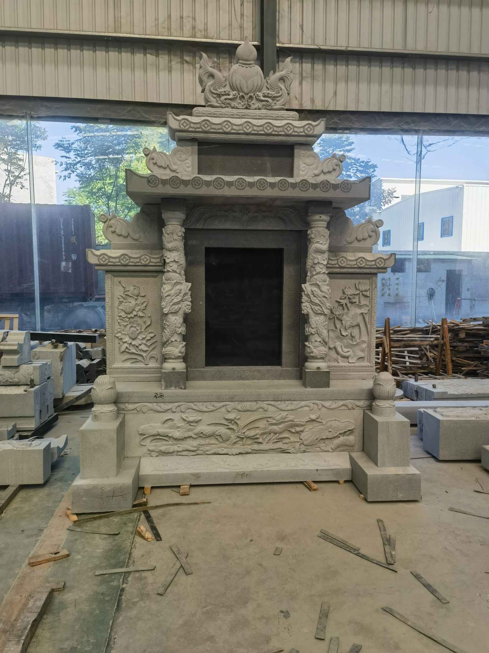 福建 芝麻灰高档墓碑、土墓，一套也支持定做