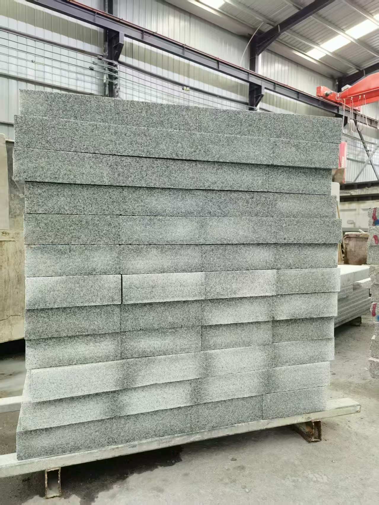 福建 芝麻白10公分300*600广场地铺，A料定制，尺寸标准，厚薄均匀