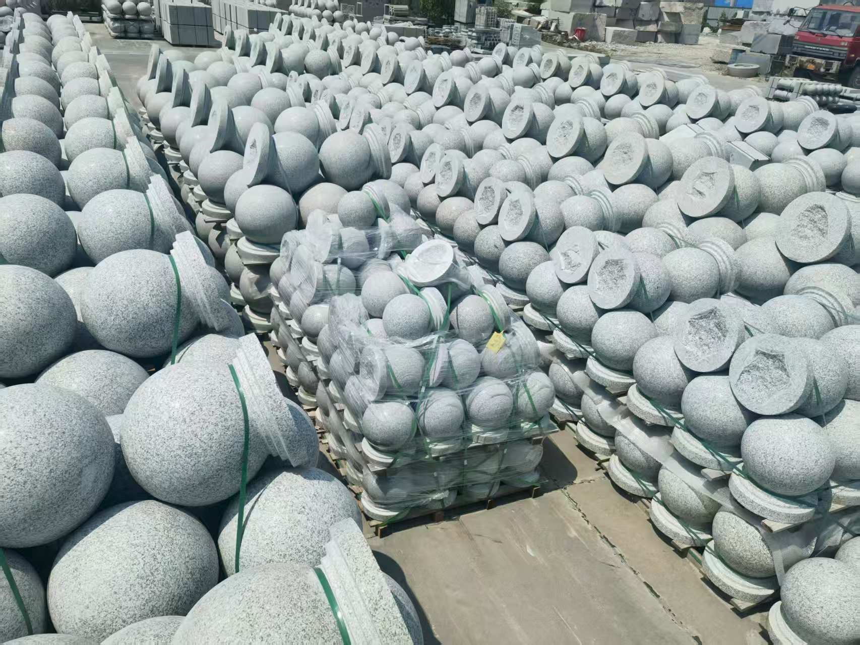 福建 花岗岩实心圆球，石球，挡车球，挡车石，车止石，路障石。