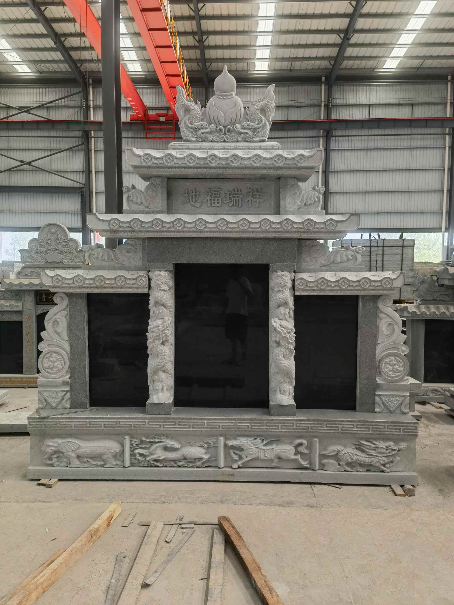 福建 芝麻灰高档墓碑、土墓，一套也支持定做